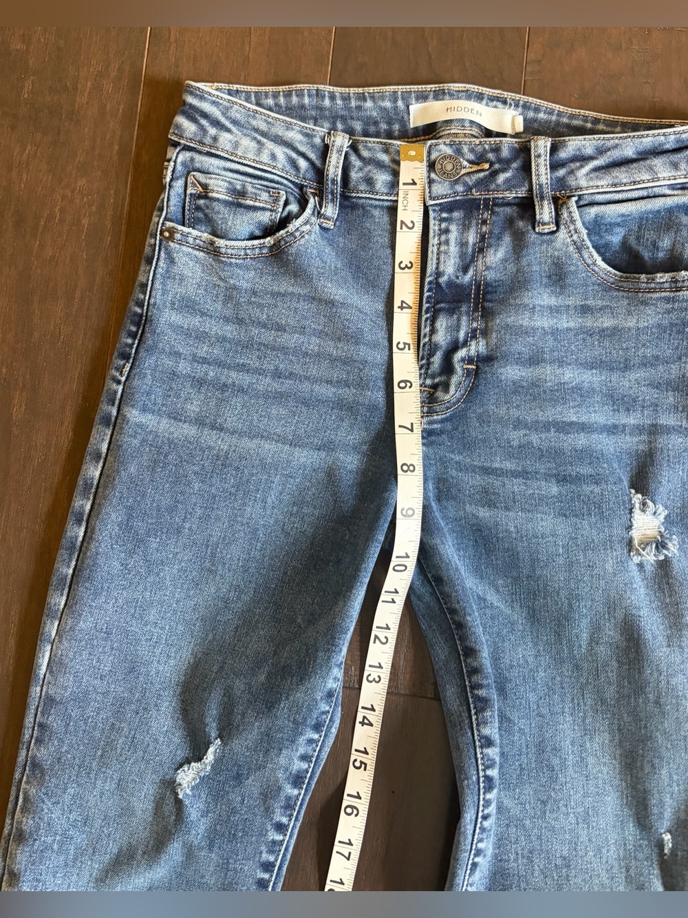 Hidden Happy Mid-Rise Medium Wash Distressed Cropped Flare Hem Jeans size 27 - Picture 11 of 12